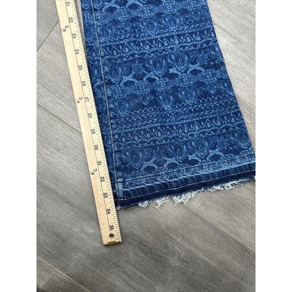 Mavi Size 27 Blue Faded Distressed Embellished Raw Hem Flare Leg Boho Jeans NWT - Picture 9 of 10